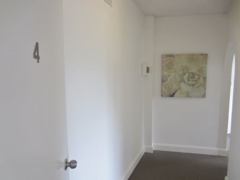 4/8 Ben Street, Goulburn NSW 2580