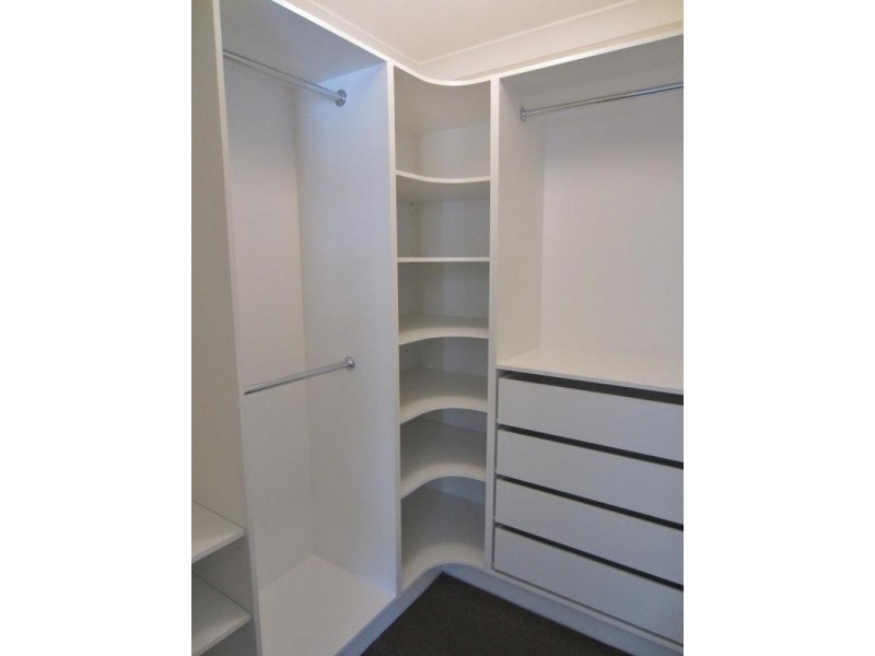 8 Monastery Drive, Goulburn NSW 2580