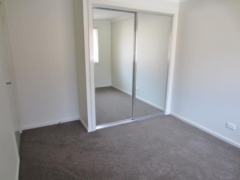 8 Monastery Drive, Goulburn NSW 2580