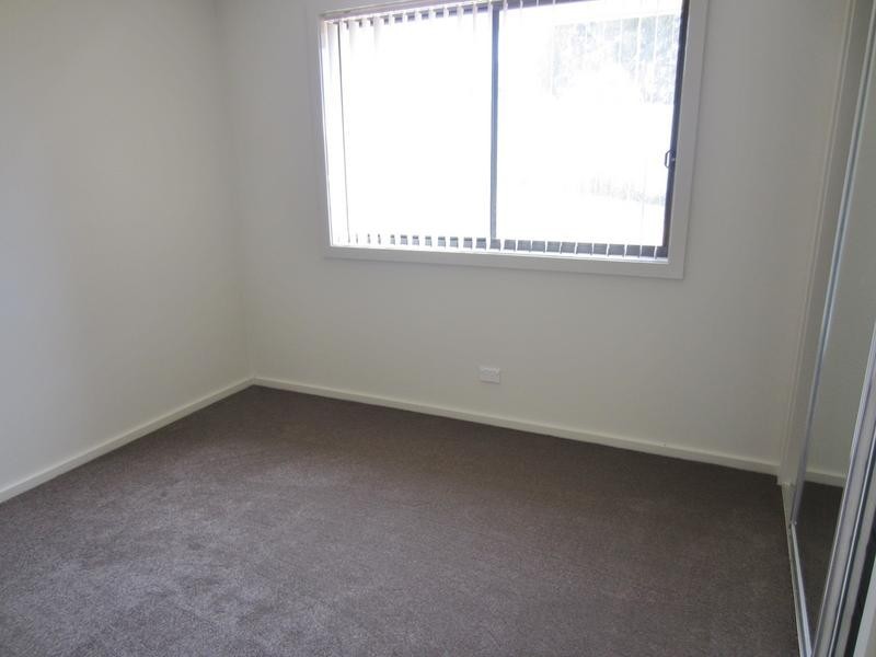 8 Monastery Drive, Goulburn NSW 2580