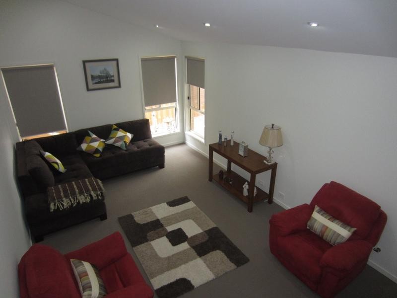 4 Walsh Drive, Goulburn NSW 2580