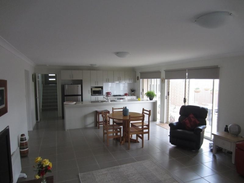 4 Walsh Drive, Goulburn NSW 2580