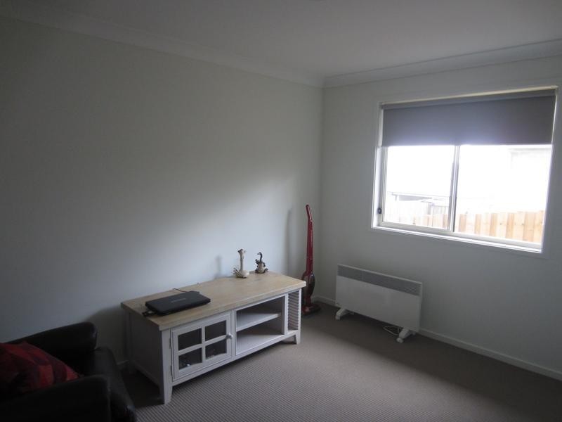 4 Walsh Drive, Goulburn NSW 2580