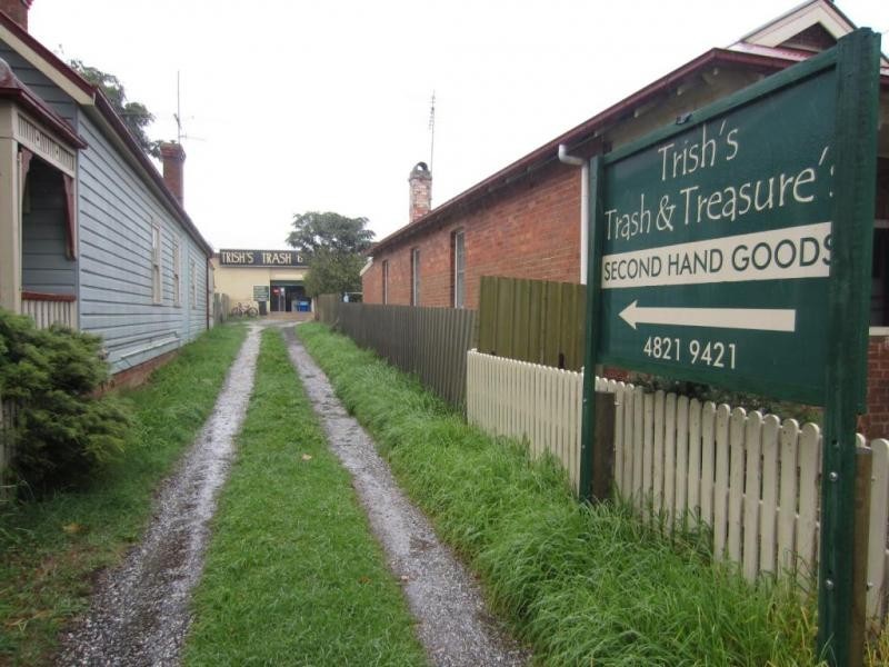 1-3 Fenwick Crescent, Goulburn NSW 2580