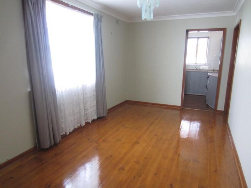 4 Renshaw Street, Goulburn NSW 2580