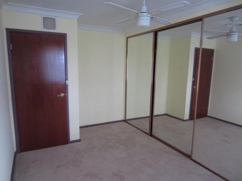 4 Renshaw Street, Goulburn NSW 2580