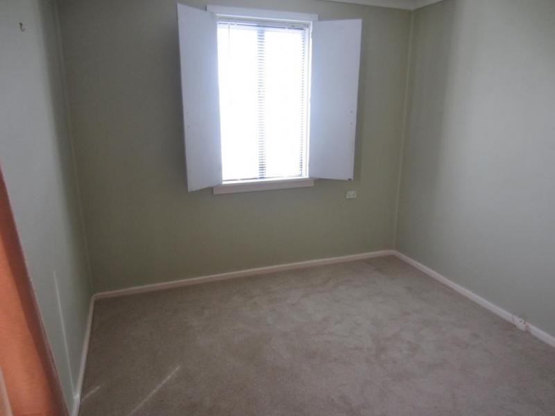 4 Renshaw Street, Goulburn NSW 2580
