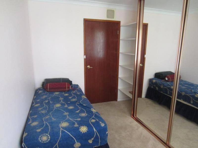 4 Renshaw Street, Goulburn NSW 2580