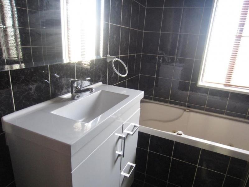 4 Renshaw Street, Goulburn NSW 2580