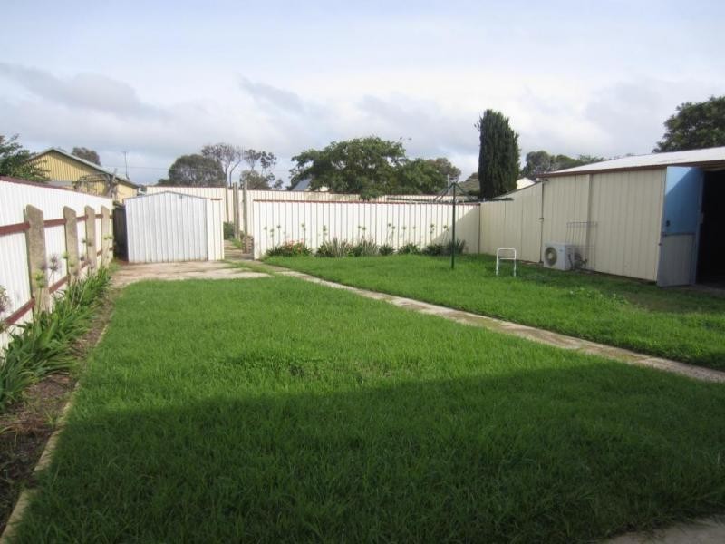4 Renshaw Street, Goulburn NSW 2580