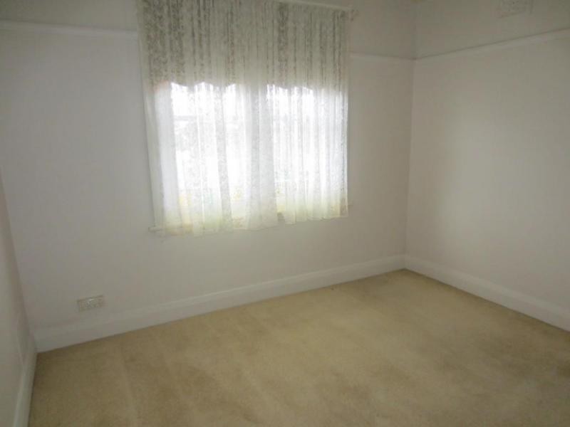 64 Auburn Street, Goulburn NSW 2580