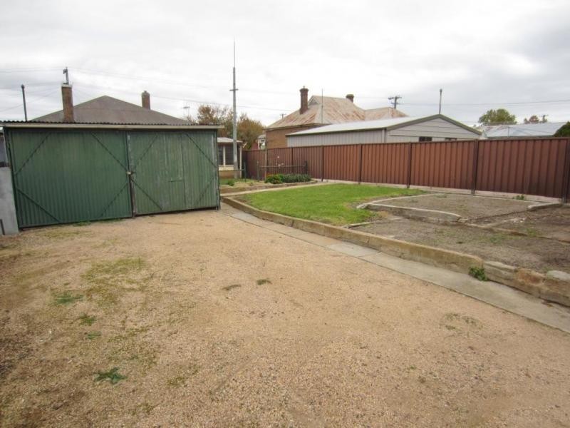 64 Auburn Street, Goulburn NSW 2580