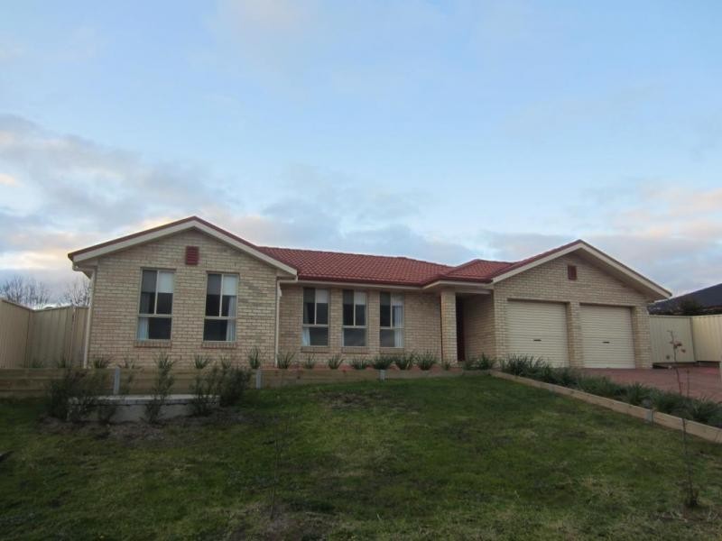 35 Green Valley Road, Goulburn NSW 2580