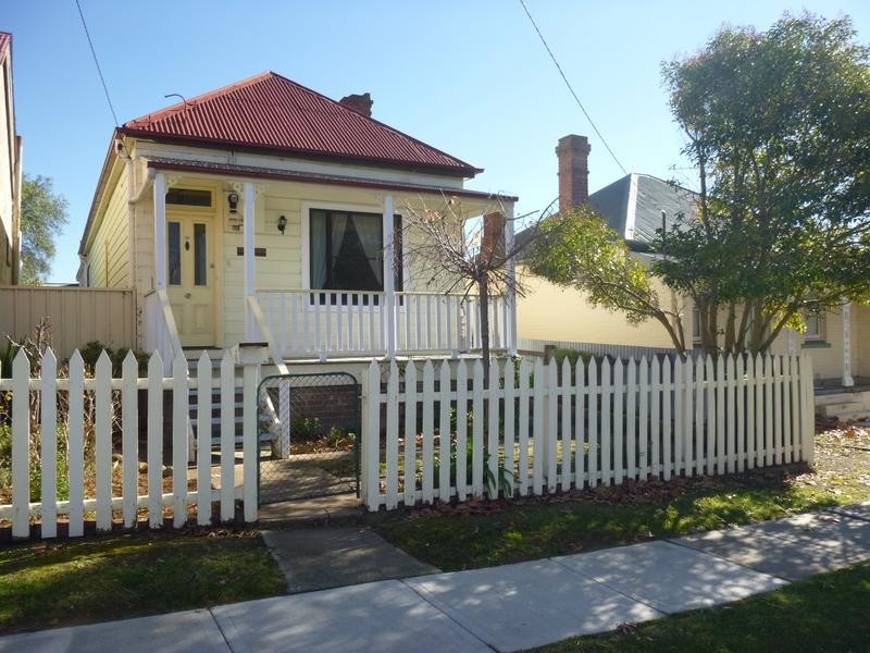 84 Coromandel Street, Goulburn NSW 2580