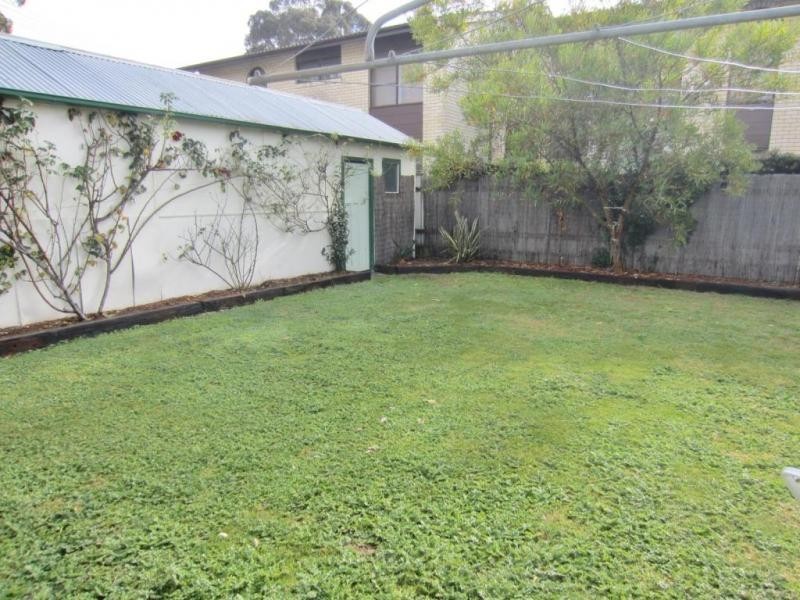 11 Chatsbury Street, Goulburn NSW 2580