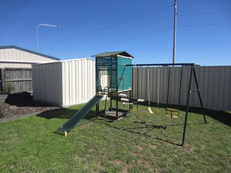 12 Clancy Place, Goulburn NSW 2580