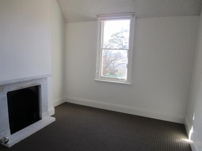 13/8 Ben Street, Goulburn NSW 2580