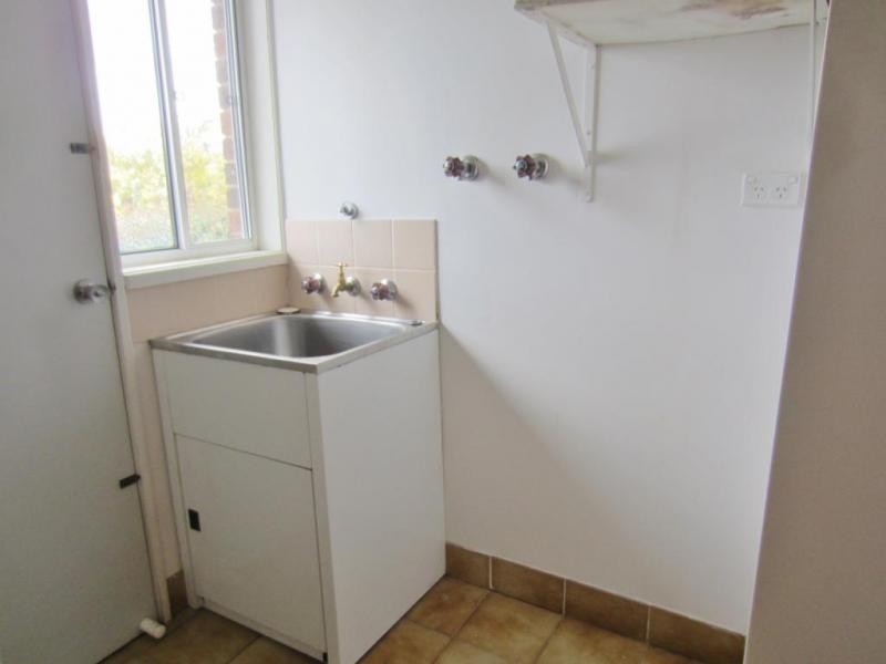 22/23 Newton Street, Goulburn NSW 2580