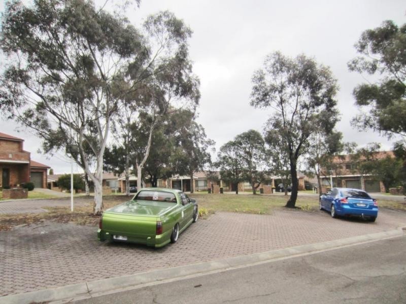 22/23 Newton Street, Goulburn NSW 2580