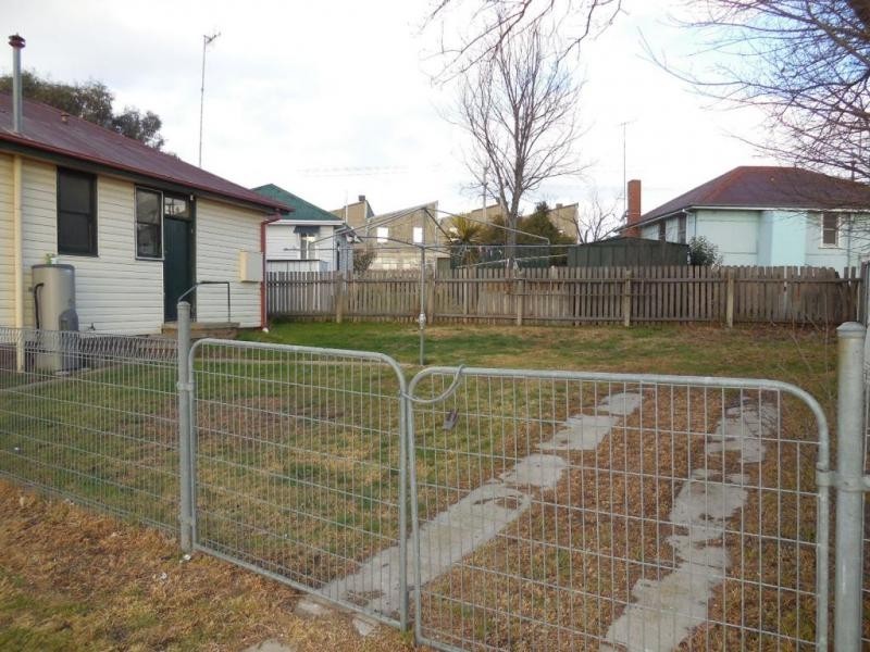 2 Jubilee Avenue, Goulburn NSW 2580