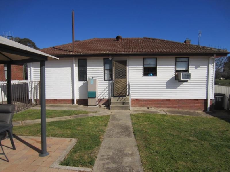 51 Hoskins Street, Goulburn NSW 2580