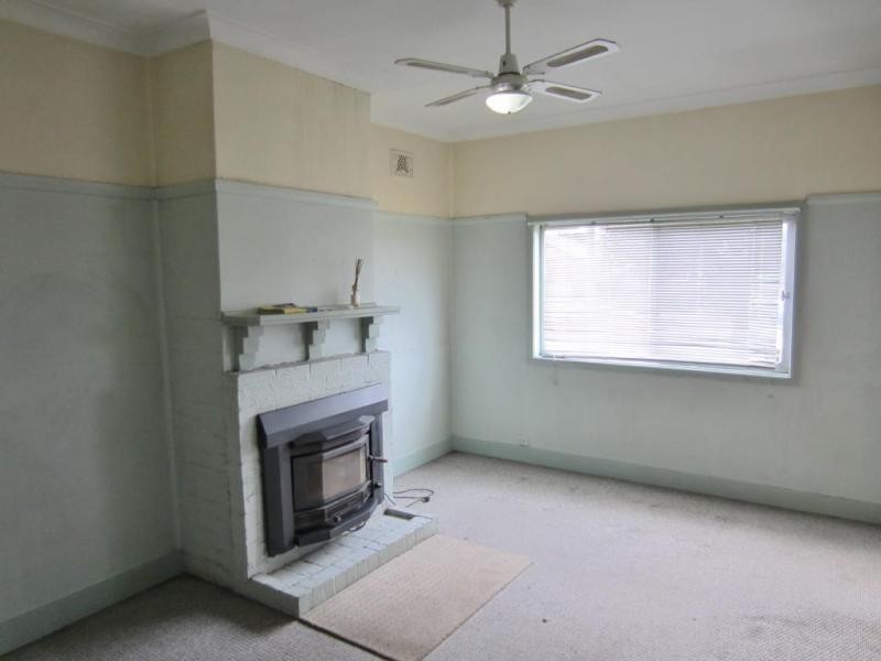 4 Mundy Street, Goulburn NSW 2580