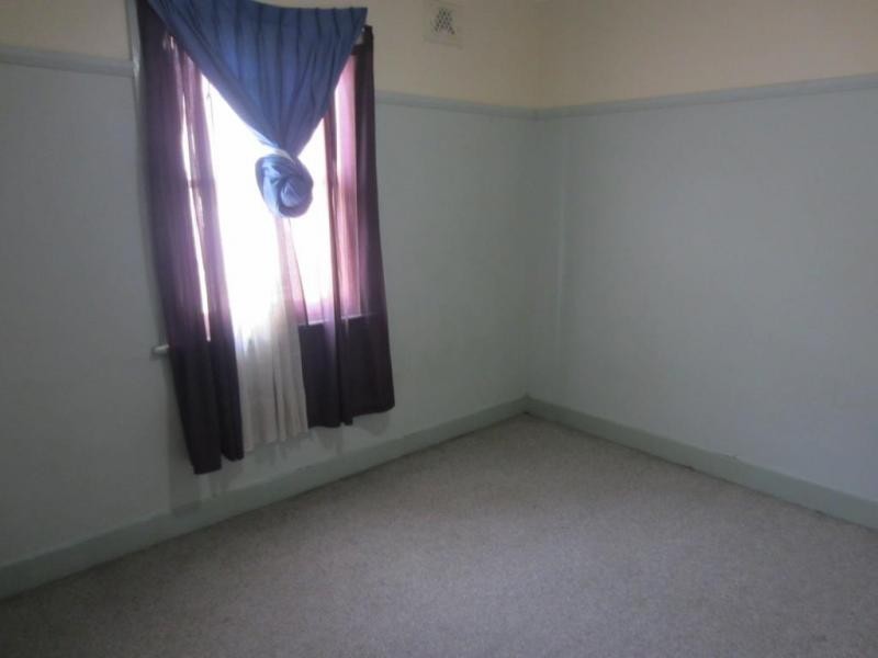 4 Mundy Street, Goulburn NSW 2580