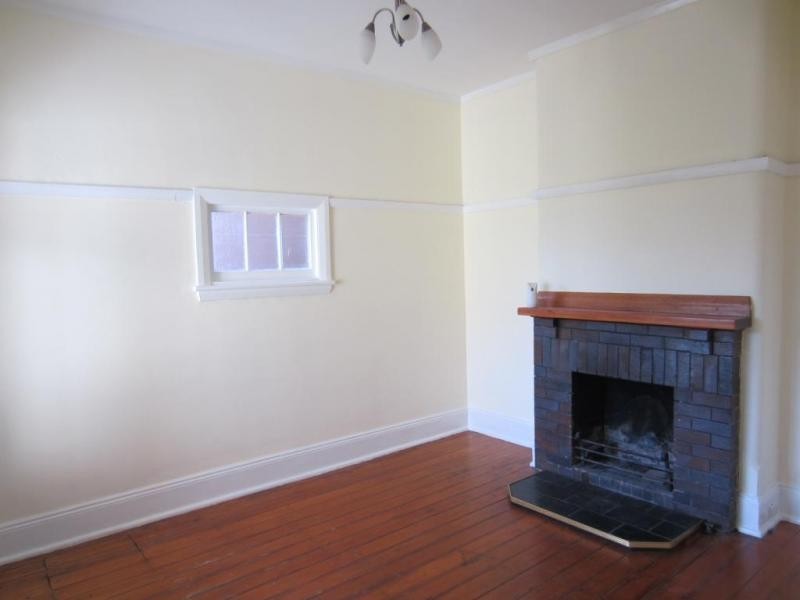 32 Auburn Street, Goulburn NSW 2580