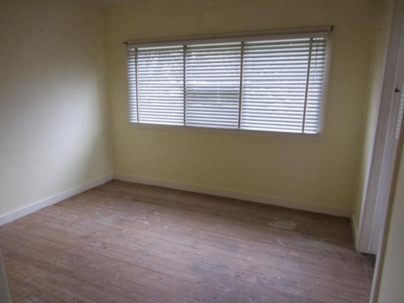 21 Darcy Crescent, Goulburn NSW 2580