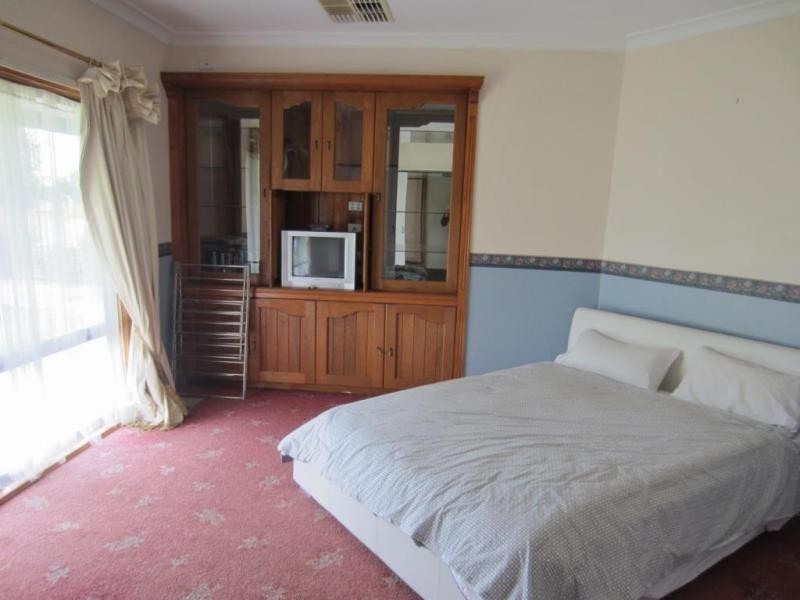 79 Queen Street, Goulburn NSW 2580