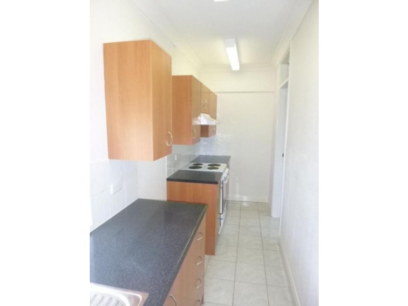 6/8 Ben Street, Goulburn NSW 2580