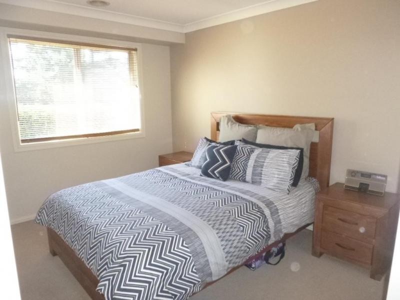 6 Willow Grove Place, Goulburn NSW 2580