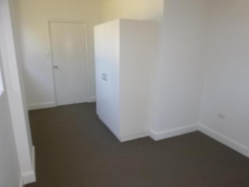 2/8 Ben Street, Goulburn NSW 2580