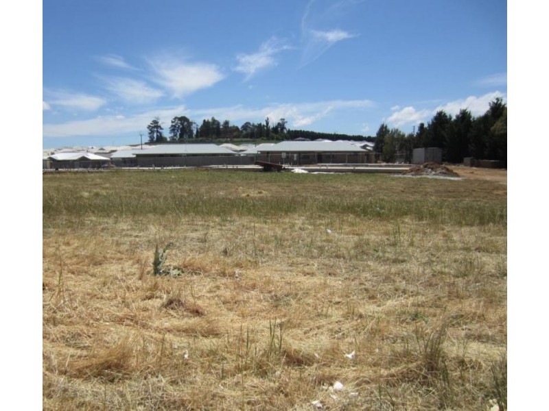 50 Gourock Avenue, Goulburn NSW 2580