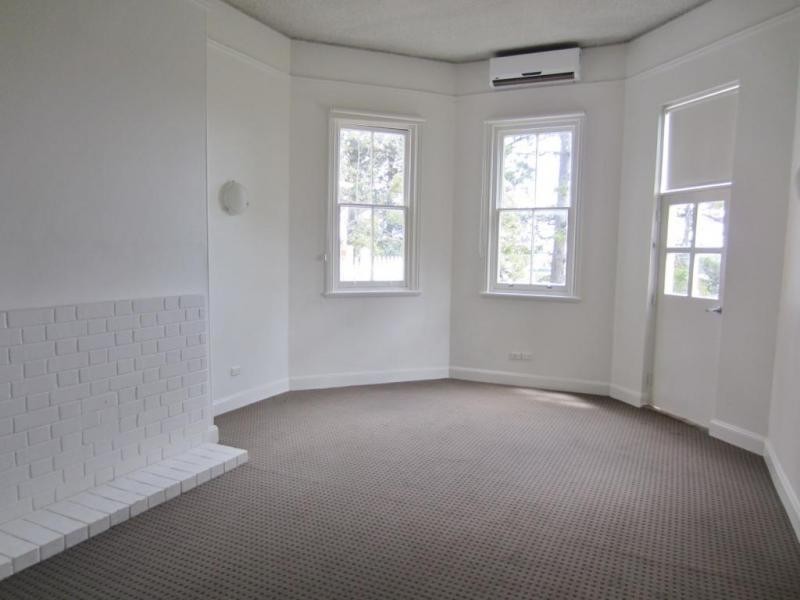 10/8 Ben Street, Goulburn NSW 2580