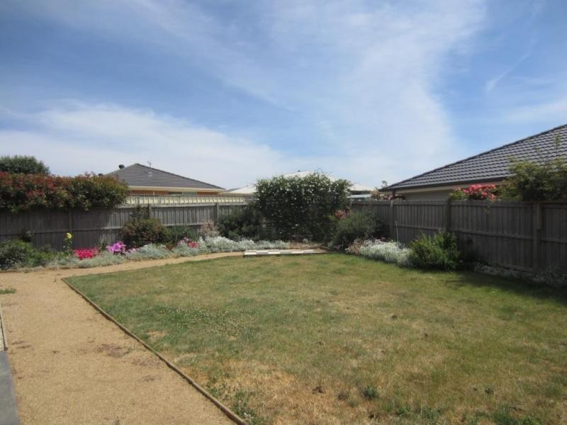 11 Cahill Place, Goulburn NSW 2580