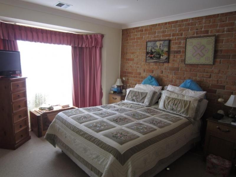 70 Dalley Street, Goulburn NSW 2580