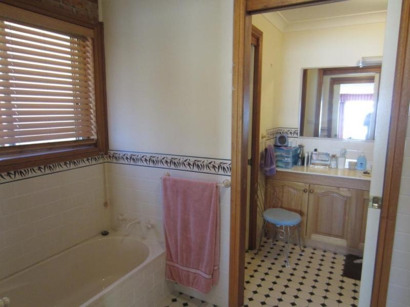 70 Dalley Street, Goulburn NSW 2580