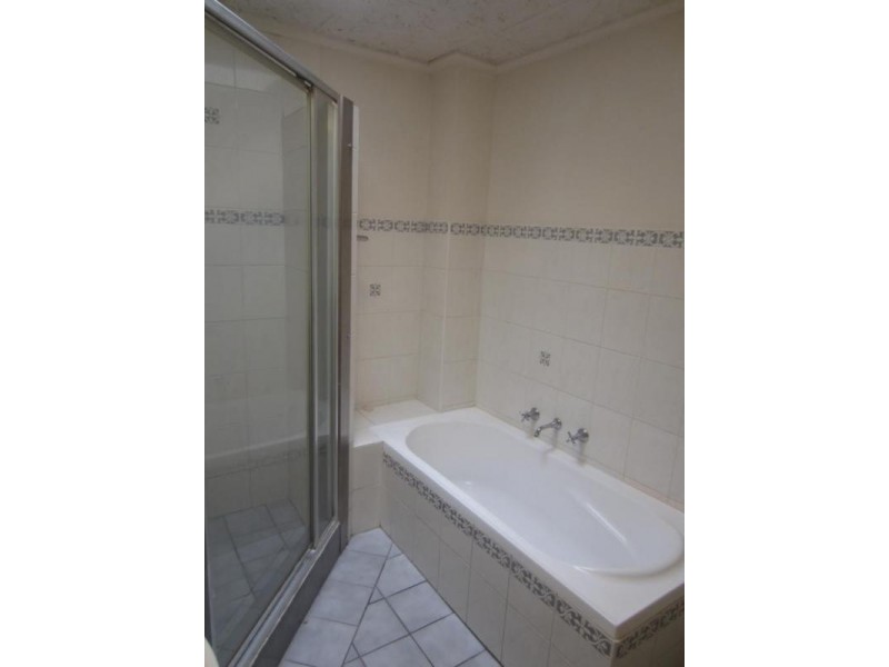 249 Bourke Street, Goulburn NSW 2580