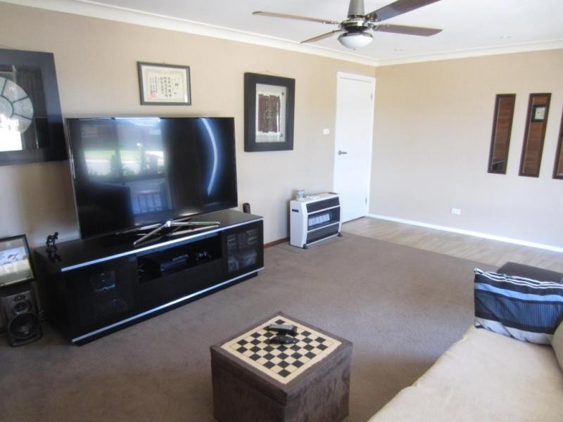 21 Rex Street, Goulburn NSW 2580