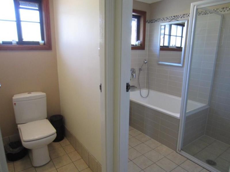 21 Rex Street, Goulburn NSW 2580