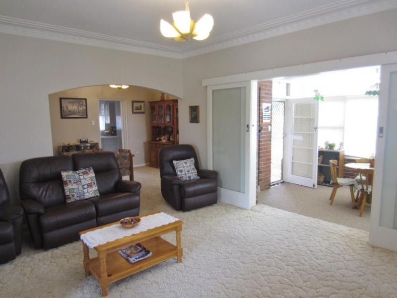 18a Park Street, Goulburn NSW 2580