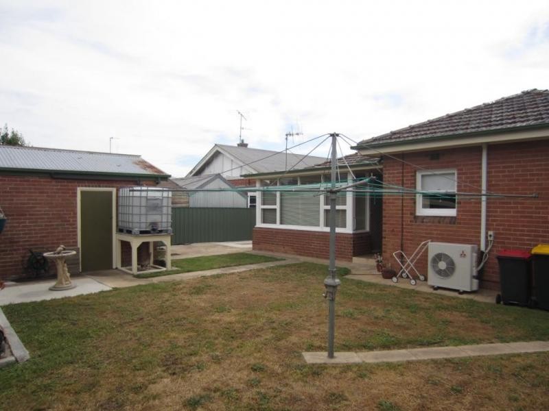 18a Park Street, Goulburn NSW 2580