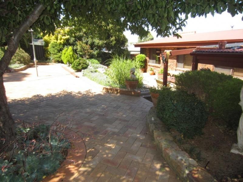 25 Ada Street, Goulburn NSW 2580