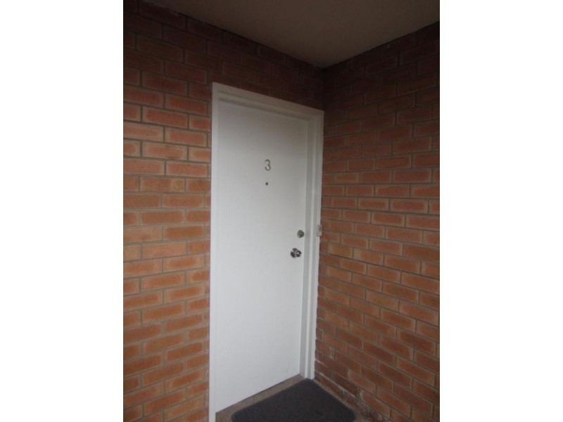 3/33 Ottiwell Street, Goulburn NSW 2580