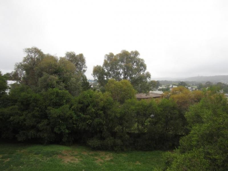 3/33 Ottiwell Street, Goulburn NSW 2580