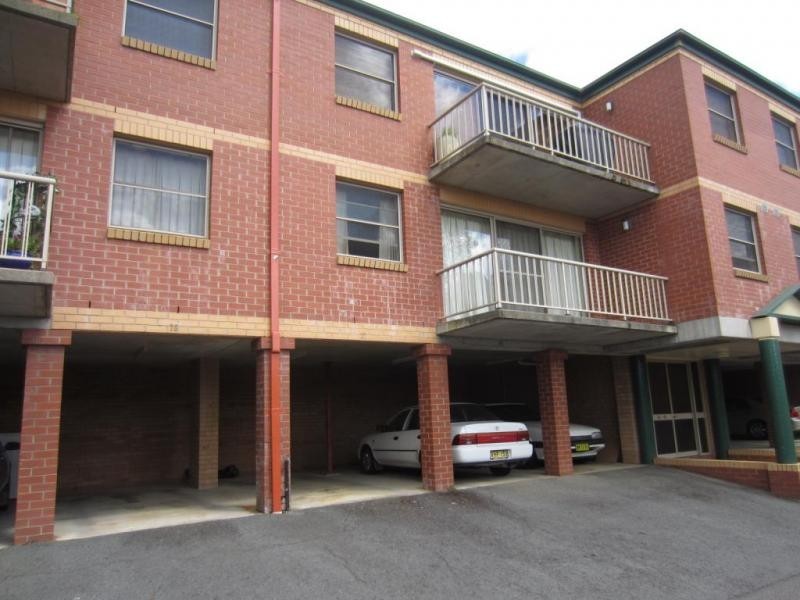 18/33 Ottiwell Street, Goulburn NSW 2580