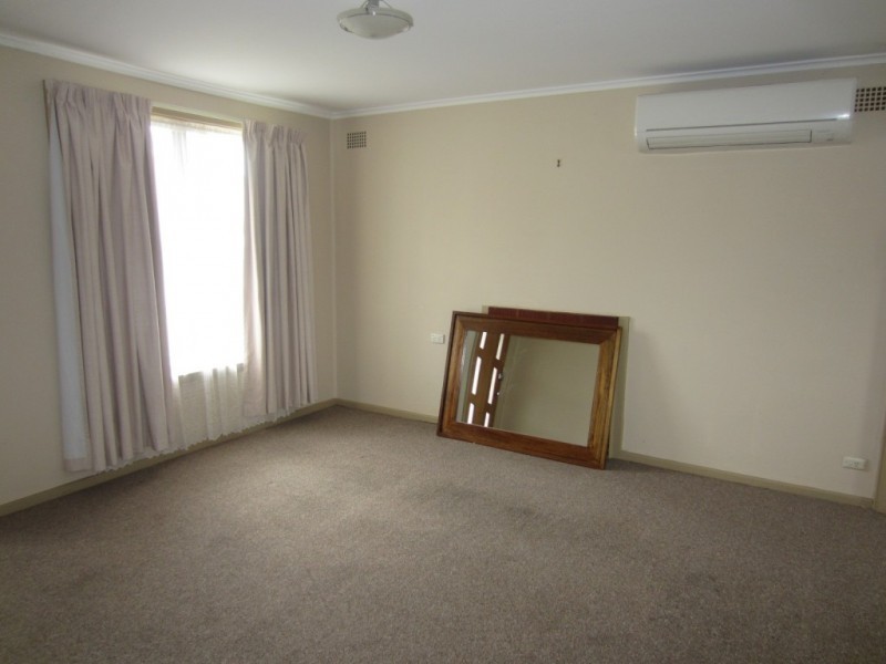 31 Robinson Street, Goulburn NSW 2580