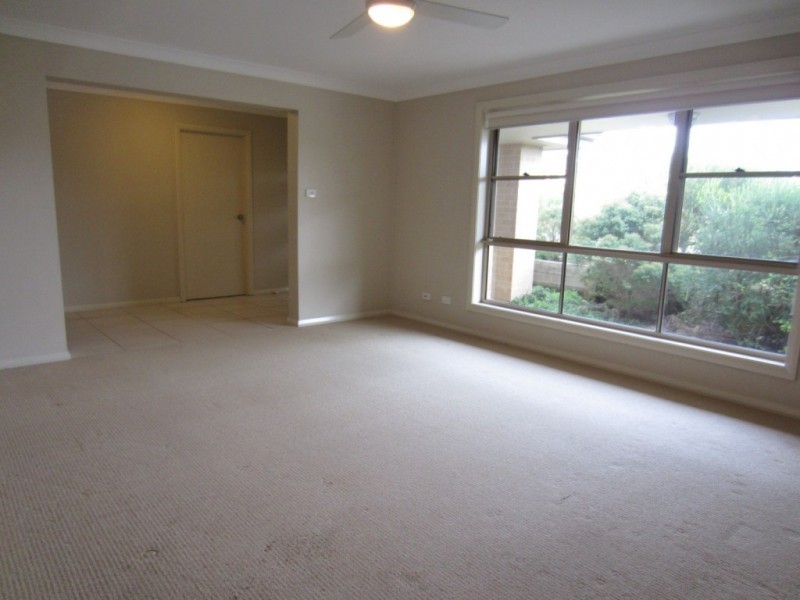 41 McGuire Drive, Goulburn NSW 2580