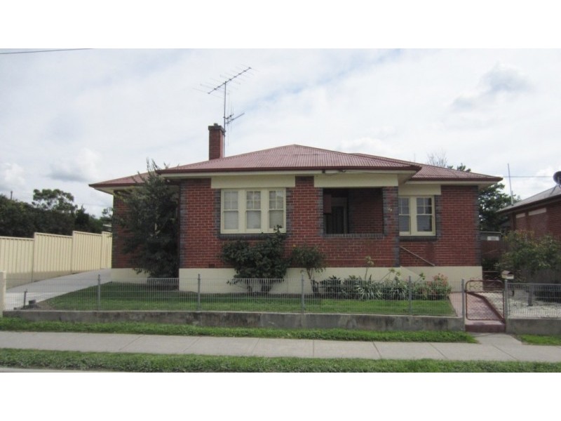 108 Sloane Street, Goulburn NSW 2580